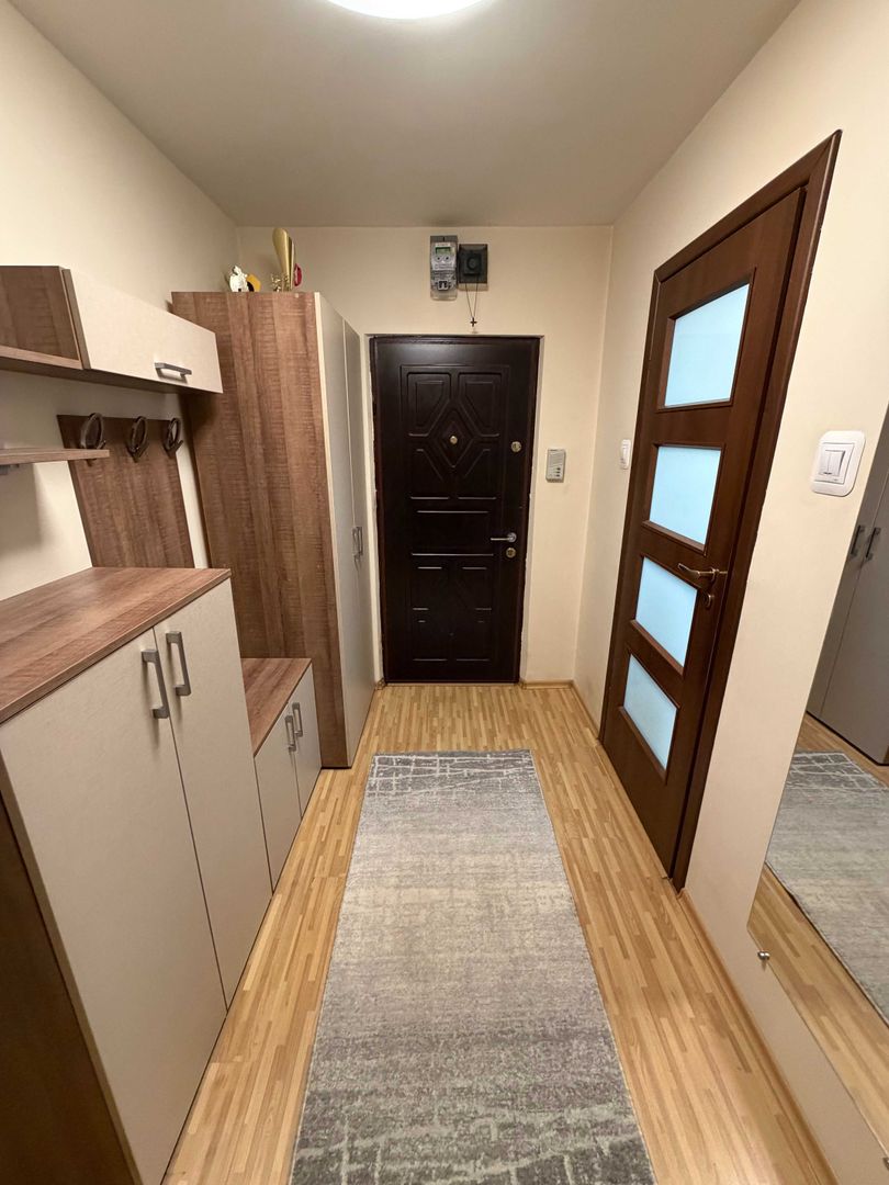 Inchiriere apartament 3 camere Drumul Taberei - Poză 7