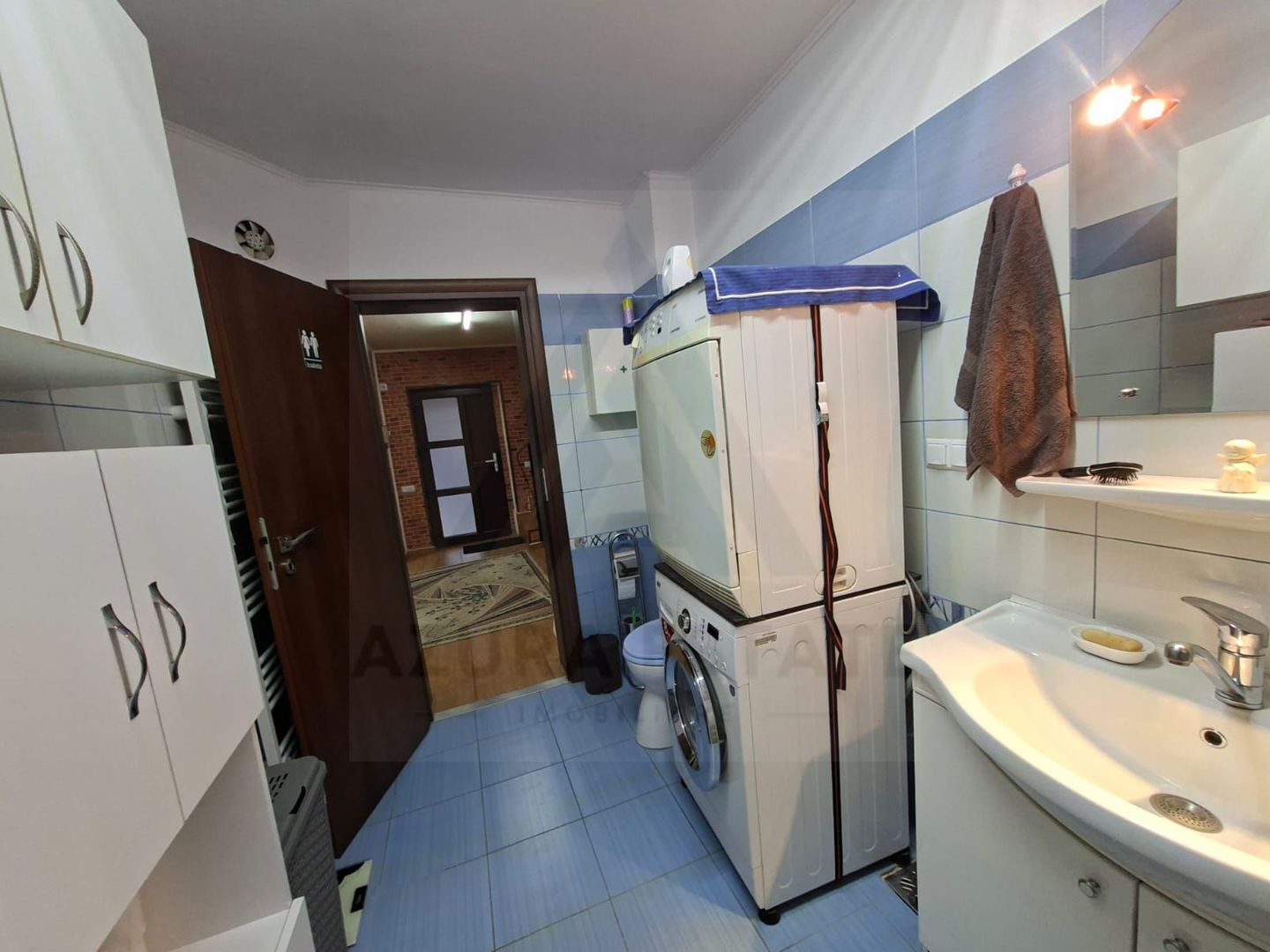 Casa constructie 2016 cu teren 306 mp complet utilata in Selimbar - Poză 13