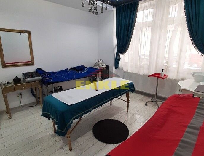 Afacere la cheie de vanzare, zona Piata Mare-pret 10000 euro - Poză 5