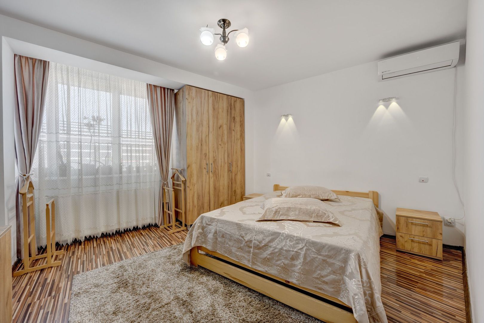SI CASA SI AFACERE totul sub același acoperiș in Sector 5/Sălaj - LIDL - Poză 47