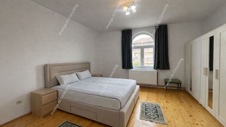 Vila individuala renovata complet | 6 camere | 500 mp teren | Str Jean Monnet - Poză 14