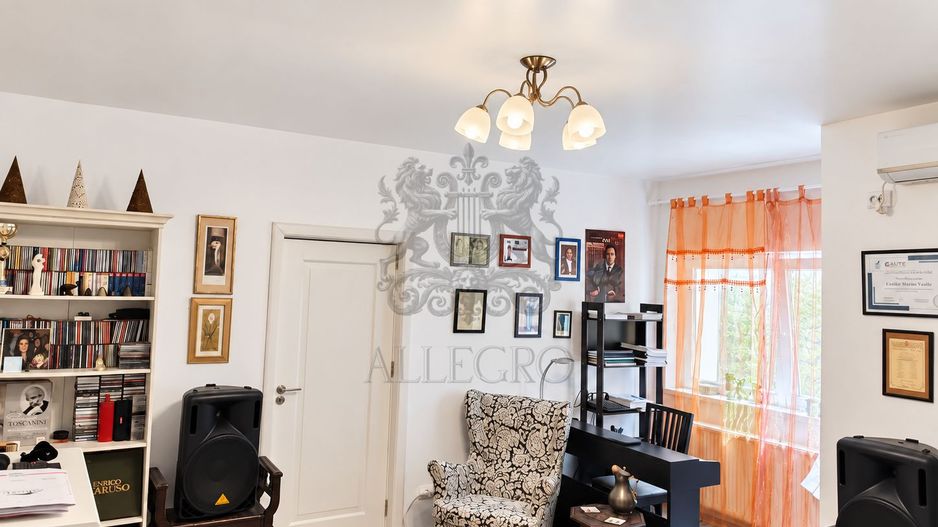3 Camere | Foisorul De Foc | Renovat 2025 | Deosebit | 1/3 | Boxa - Poză 1