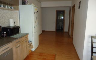 Apartament cu 3 camere de vânzare in Floresti, zona Florilor. - Poză 2