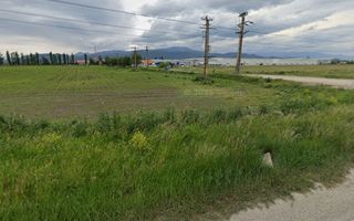 OCAZIE! Lot teren in vecinatatea aeroportului Brasov 50 m deschidere - Poză 3