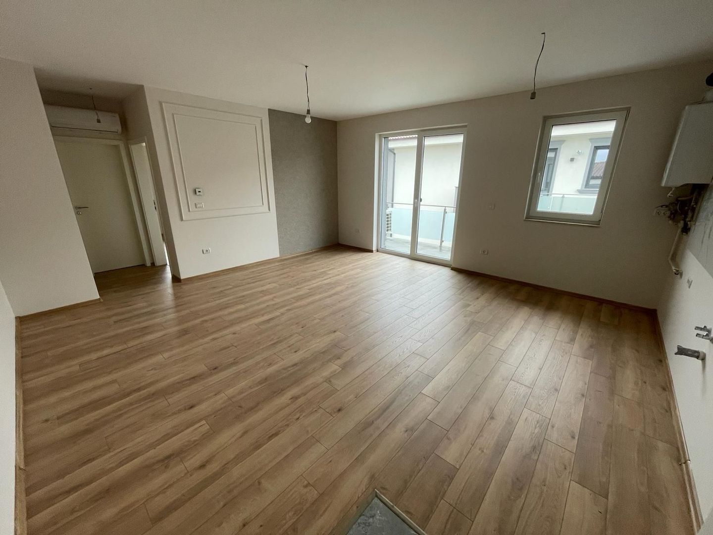 Giroc-Aleea cu plopi | Apartamente cu 1 si 2 camere | Comision 0% - Poză 1