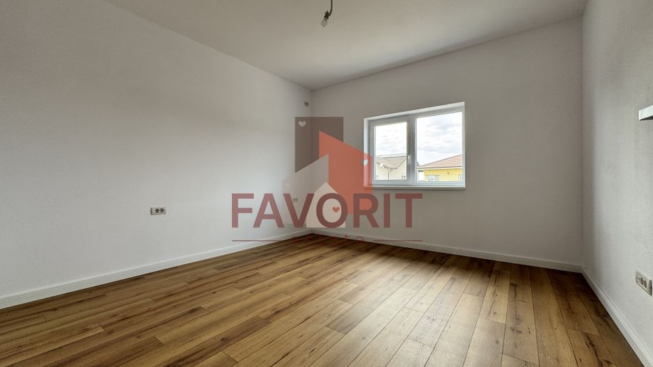 Casa Individuala in Mosnita Noua | 3 dormitoare + 2 bai | Teren Generos - Poză 11