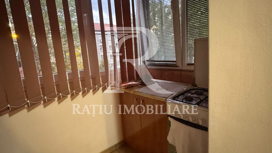 De inchiriat | Apartament cu 3 camere | Oradea - Poză 3