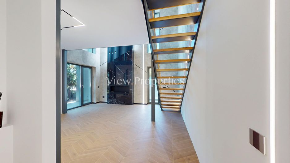 Loft Spectaculos cu Design Industrial - Poză 1