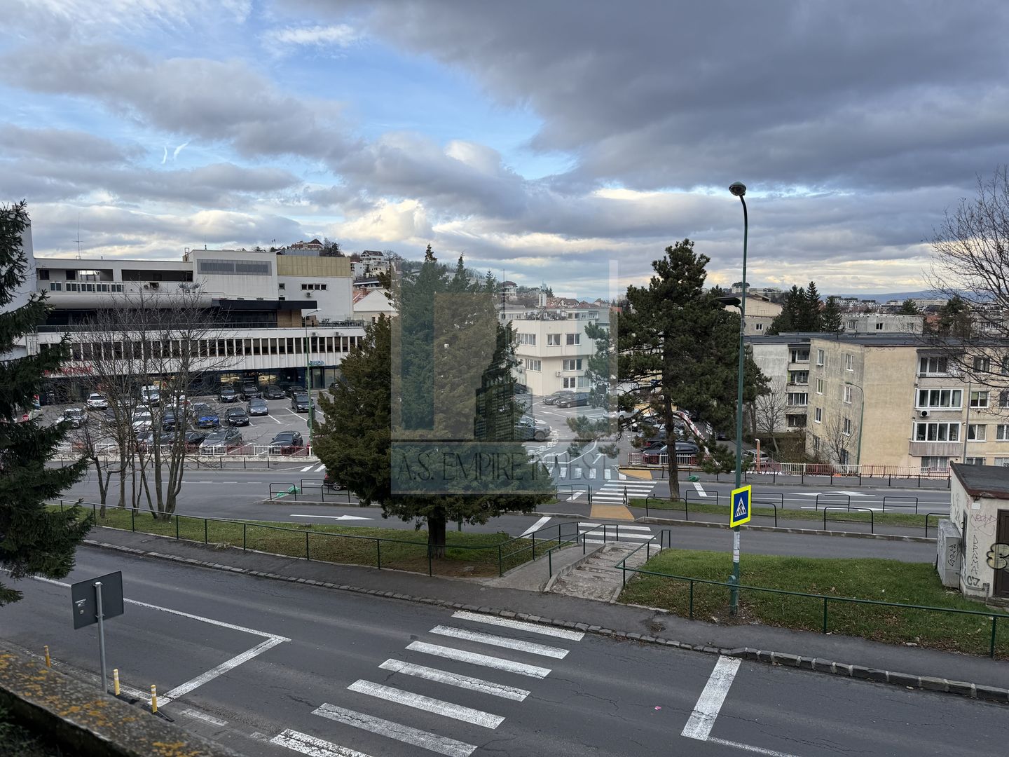 Apartament 4 camere, 120 mp utili-zona Centrul Istoric - Poză 1