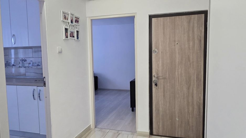 Apartament cu 2 camere, ETAJ 2, mobilat și utilat, VASLUI - zona CRUCEA GĂRII; - Poză 5