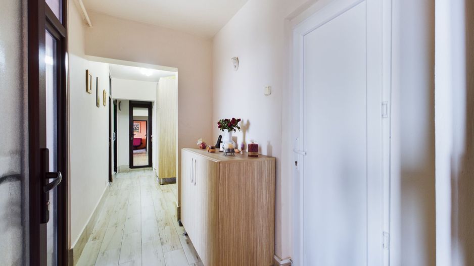 Apartament 4 camere Micalaca - Poză 1