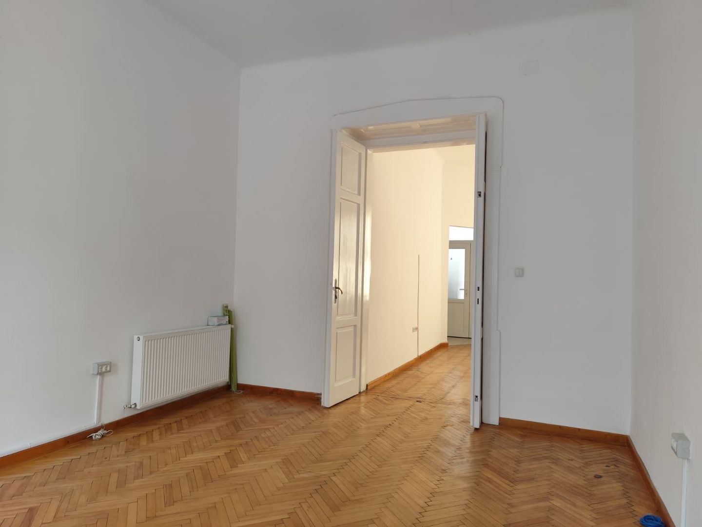 Spatiu birou de inchiriat, situat pe str.I.Vulcan, Oradea - Poză 7
