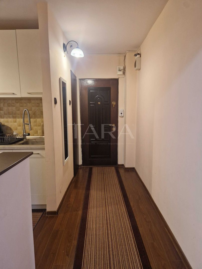 Apartament cu 2 camere decomandate, zona Între Lacuri. - Poză 3