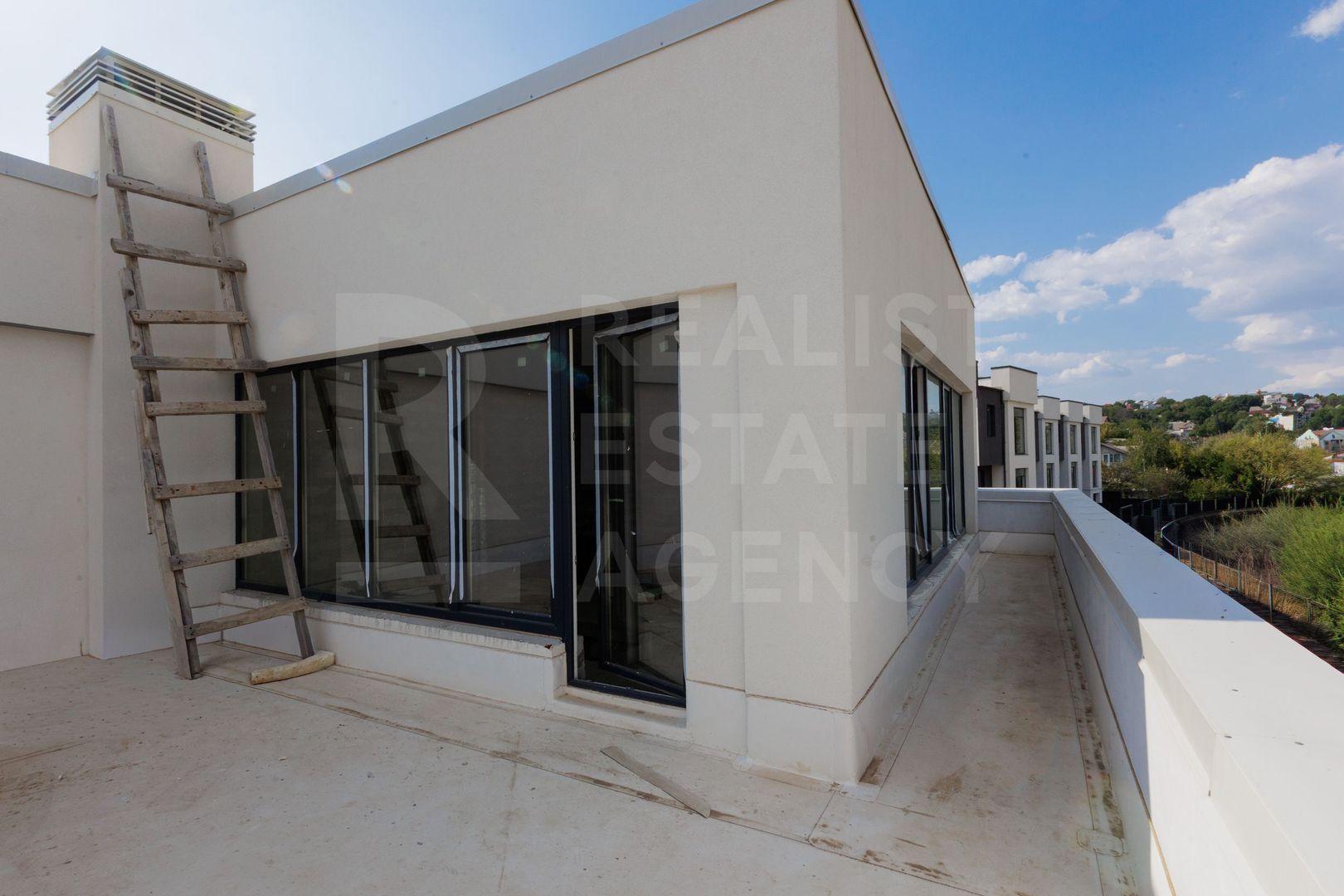 Vânzare duplex, 4 camere, str. Schinoasa Vale, sectorul Centru. - Poză 6