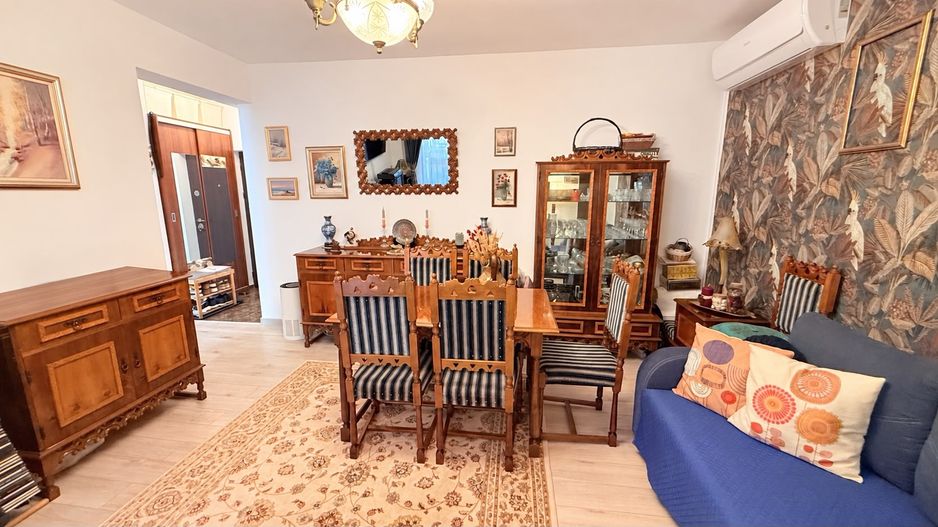 Apartament 3 camere de vânzare Bucătărie separată Militari Residence - Poză 2