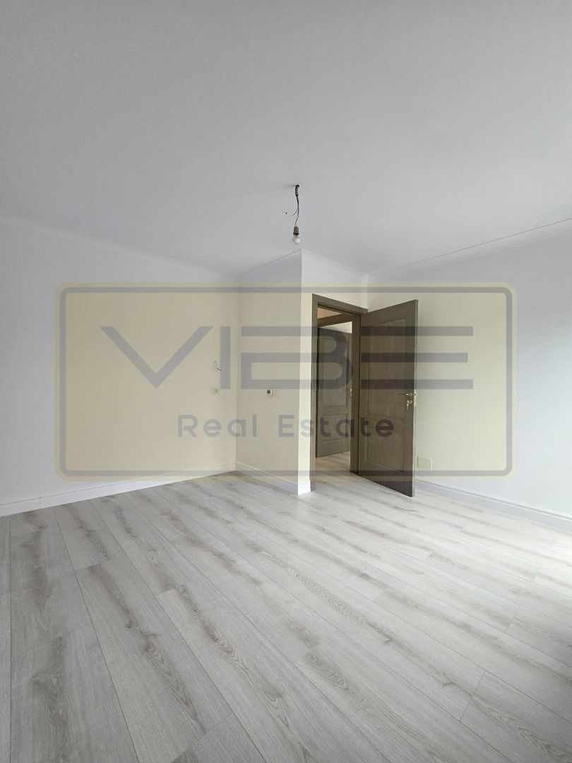 Vila 5 camere- teren 500mp- 140mp Miroslava- Cornesti - Poză 18
