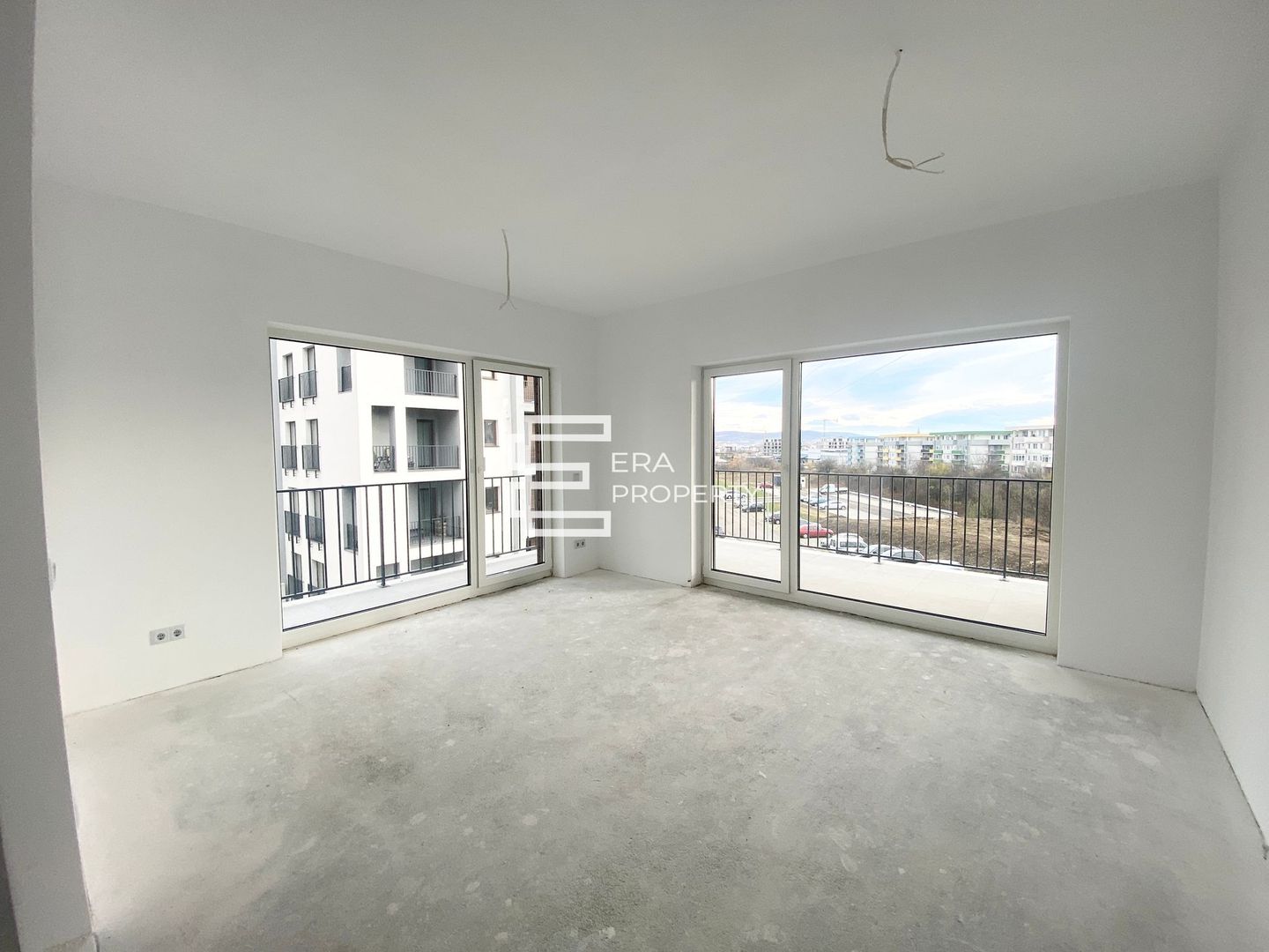 Apartament 3 camere –intabulat -terasa 15 mp – Bloc cu lift și boxă – Sibiu - Poză 1