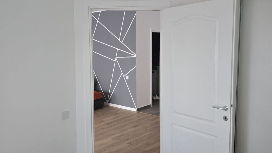 AP. 2 CAMERE DAMAROAIA, CENTRALA, BLOC NOU, MOBILAT, COMISION 0% - Poză 2