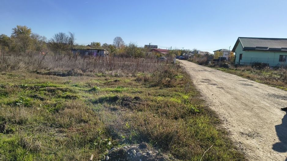 De vanzare teren 1200mp, 1 Decembrie - Poză 3