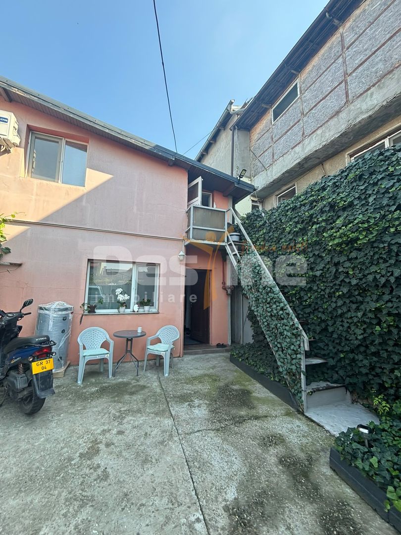 Casă de vânzare 5 camere | Giulesti | 110 mp | 200.000 EUR - Poză 23