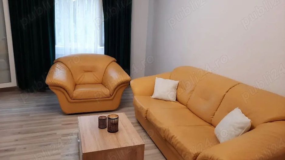 Vand apartament decomandat 2 camere sect - Poză 1