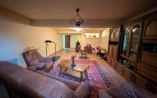 Vila S+P+M cu teren generos Dumbravita - Poză 25