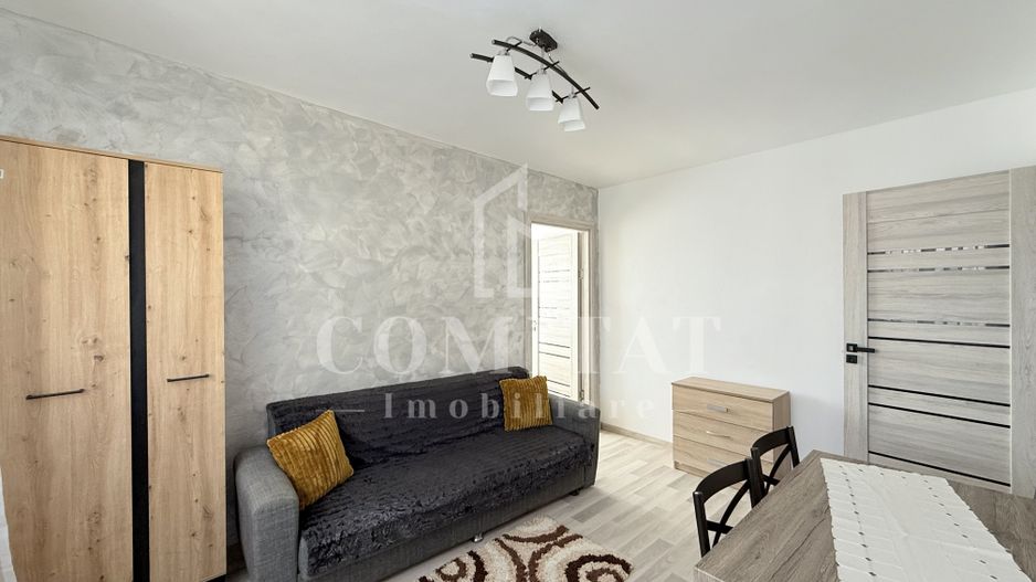 Apartament renovat 2 camere zona Poliția Rutieră - Poză 1