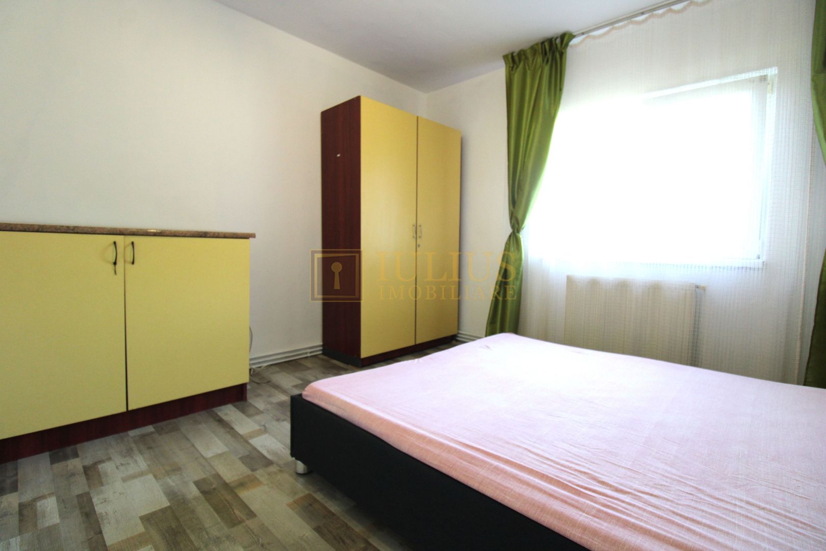 Apartament in zona Soarelui - Poză 6