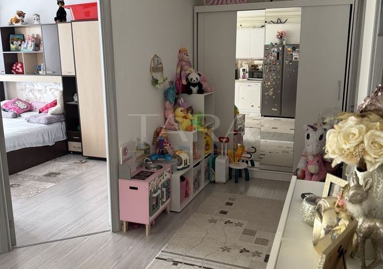 Apartament 3 camere Florești, zona Florilor - Poză 2