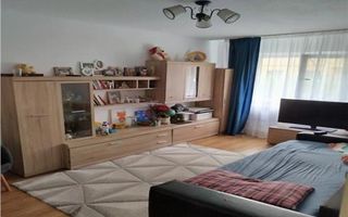 Apartament 2 camere decomandat Galata 83000 euro - Poză 2