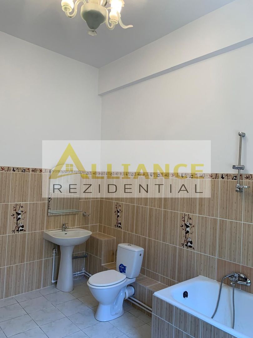 Catelu-Casa S+P+1+M - 14 Camere-1550 Teren - Poză 8