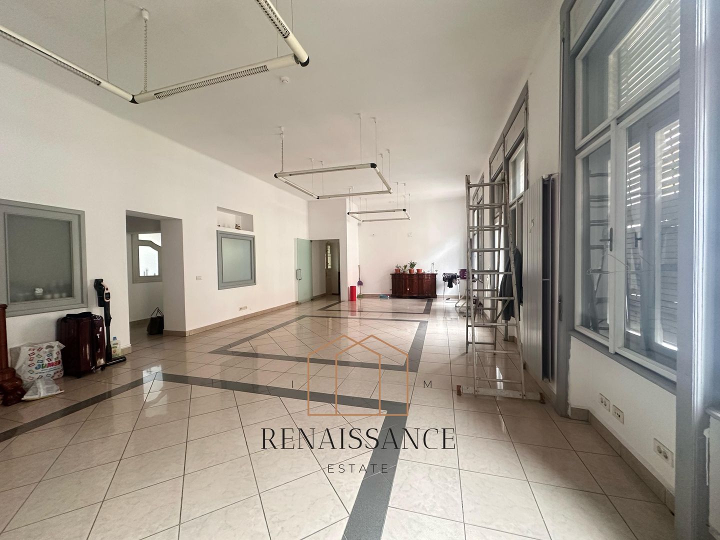 Piata Unirii 4 Camere | 180mp Etaj 2/3 | Palatul Bruck - renovat - Poză 4