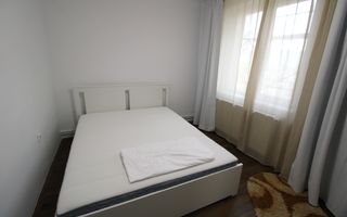 Piata 700; centrala proprie, la prima inchiriere dupa renovare. - Poză 4