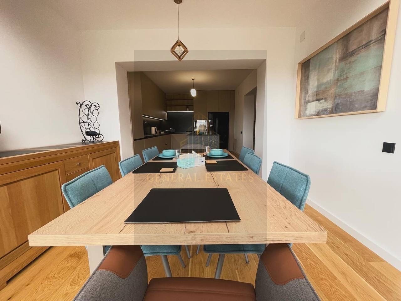 Casă cu design modern & suflet autentic – 200 m² de confort și rafinam - Poză 21