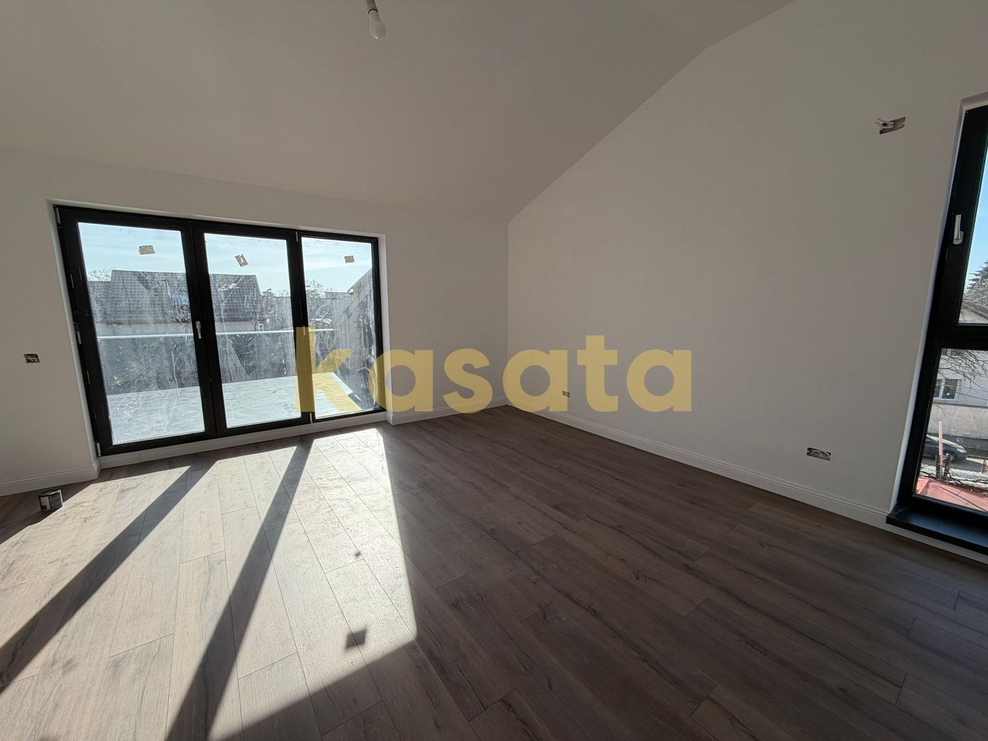 OPORTUNITATE|BUCUREȘTII NOI|CASĂ CONFORTABILĂ PENTRU FAMILIA TA! - Poză 2