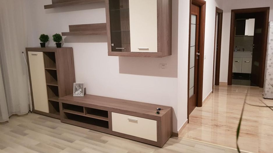 Apartament 2 camere la vanzare - Poză 1