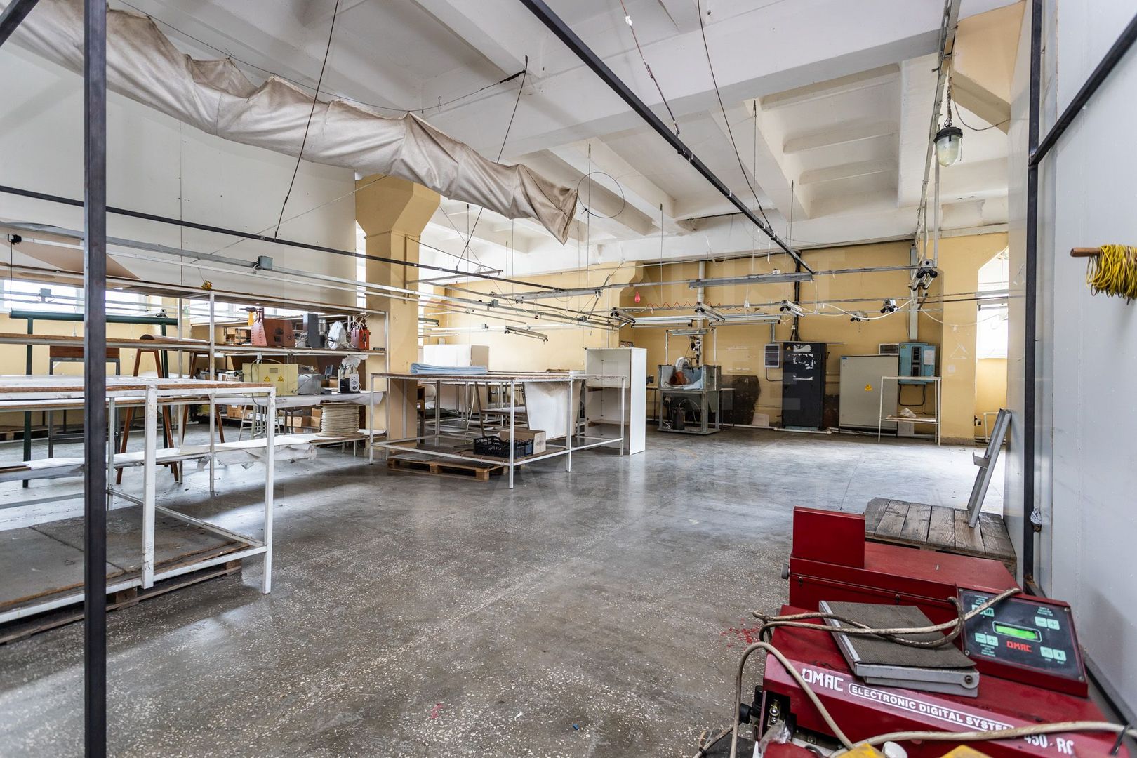 Chirie, spațiu industrial, 3000 mp, str. Sprîncenoaia, Centru - Poză 28