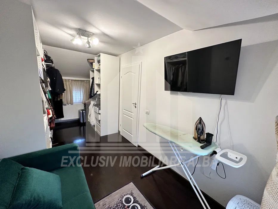 Casa individuala de vanzare, Lipoveni - Poză 7