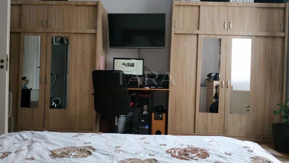 Casa cu 2 camere de vanzare in zona Gruia. - Poză 6