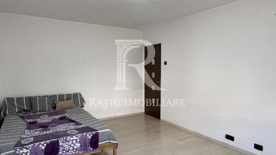 Apartament cu 3 camere | Echipe de muncitori | Rogerius | Oradea - Poză 6