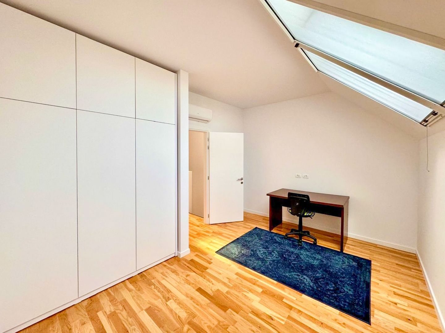 Închiriere | Vila 5 camere | Grădina | Parcare | Pipera - Poză 8