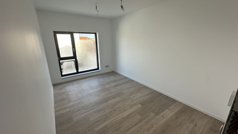 PROIECT DEOSEBIT - Poză 6