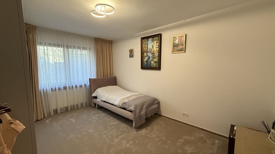 Apartament  superb 4 camere Primaveri I Mobilat High End - Poză 15