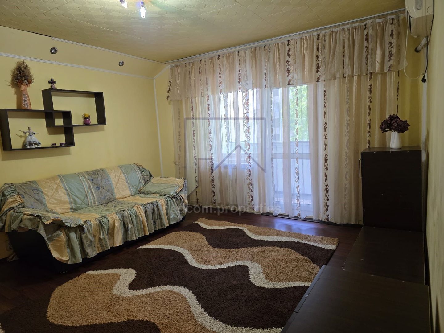 Vanzare Garsoniera str. Motoc - Sebastian - Poză 1