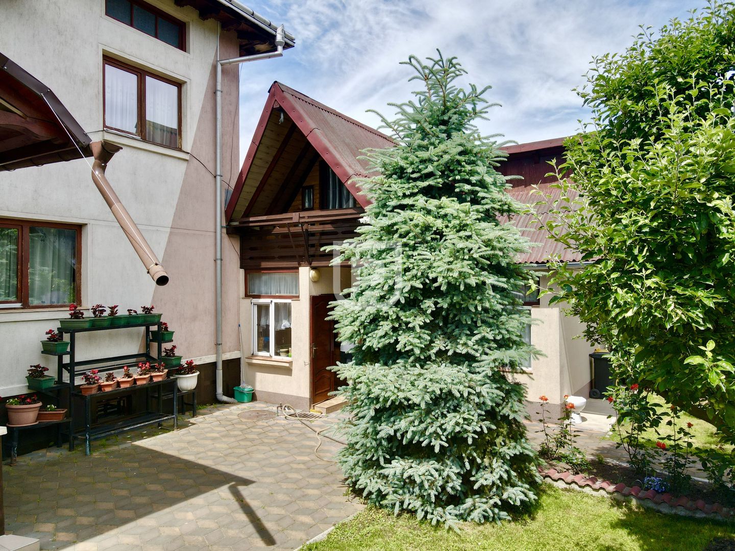 Pensiune si Casa Ultracentral | Gura Humorului | Arinis | Bucovina - Poză 11