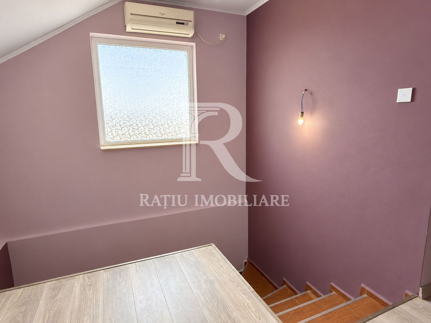 Casa independent energetic | Curte mare | Biharia | Oradea - Poză 9