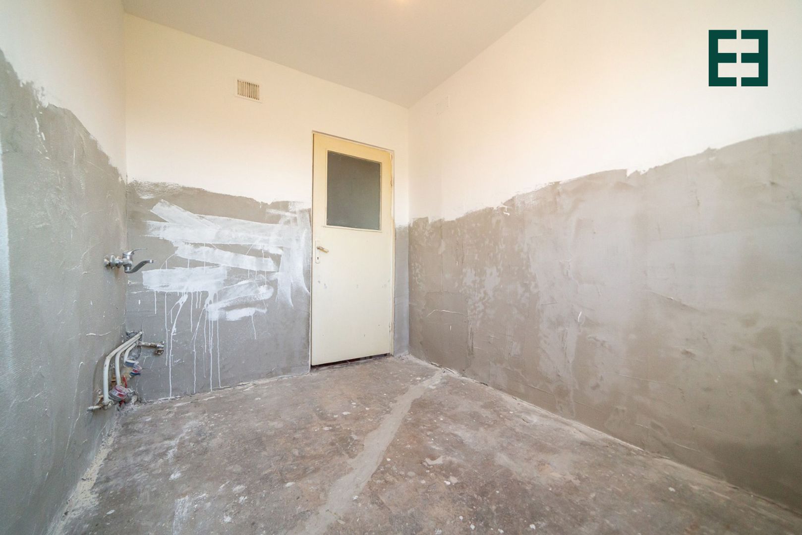 Apartament cu 3 camere etajul 4 - Cartierul A. Vlaicu - Arad - Poză 10