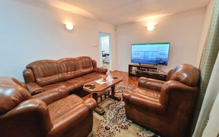 Apartament spatios cu 3 camere | Soarelui | Judetean - Poză 2