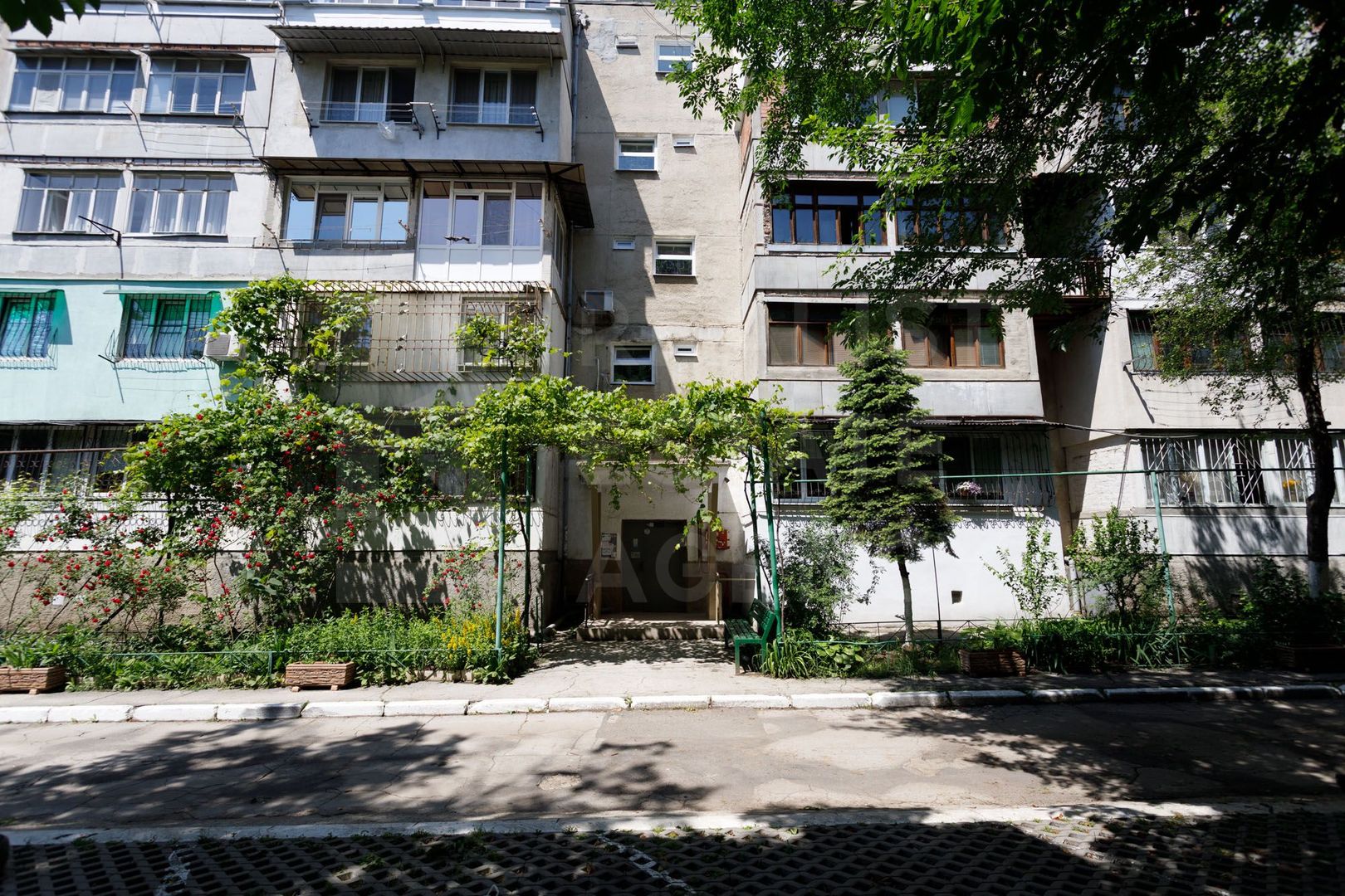 Râșcani, str. Matei Basarab