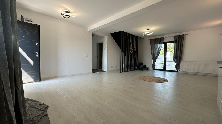 Vila individuala Mogosoaia curte 300 mp - Poză 3